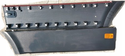 Vw crafter ii молдинг права габаритний ліхтар стрічка кліпси фото №1