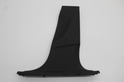 Audi q3 8u захист стійка права 8u0867240 фото №1