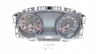 Счетчик приборы volkswagen golf vii 63788km 5g1920740d фото №1