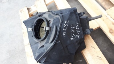 Audi оригинальный номер 8k0133835b корпус фильтра воздуха фото №1