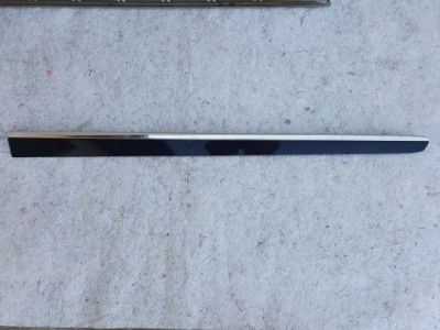 Молдинг двері mercedes ml gl w164 x164 правий перед фото №1