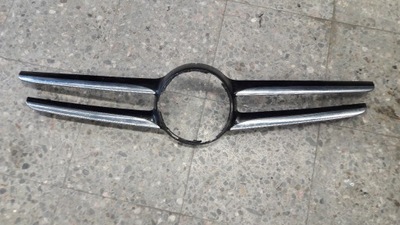 A2058880160 решітка радіатора решітка радіатора mercedes w205 фото №1