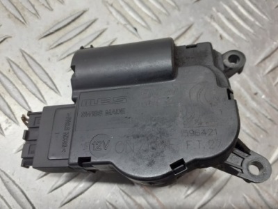 Моторчик кришка обігрівача opel corsa d 1.2 309371201 фото №1