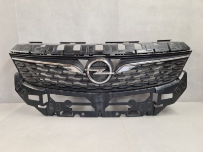 Решітка радіатора решітка радіатора хром бампера astra v k рестайлінг  оригінал 39130502 фото №1