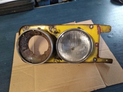 Лампа фара vw scirocco mk1 hella 321110477 фото №1