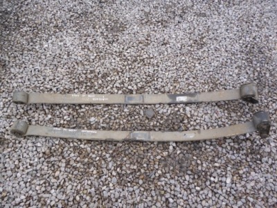 Mercedes sprinter w910 ресора задня задній a9103204700 фото №1