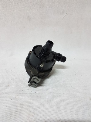 BMW F80 F83 F87 ADICIONAL BOMBA DE AGUA 7850568  