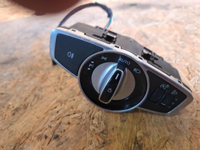 Mercedes w213 выключатель света 2139052903 фото №1