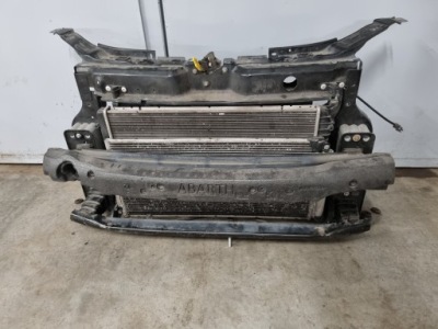 Fiat 500 abarth 595 lift pas передній радіатор балка фото №1