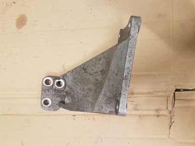 Nissan gt-r r35 3.8 vr38 кронштейн двигателя правая фото №1