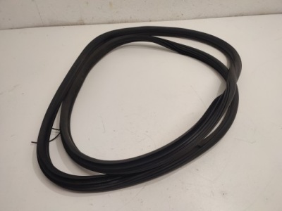 Citroen c4 grand picasso i прокладка кузовная правый задняя фото №1