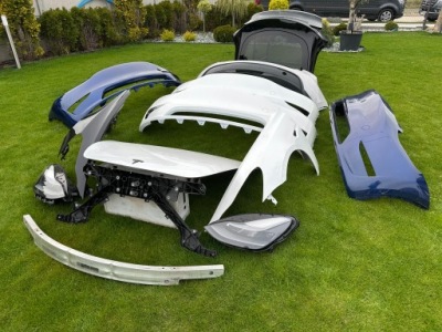 Tesla model y 20- крыло  левое  перед оригинал фото №1