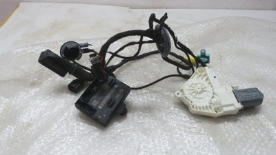 Audi a4 b8 модуль блок керування двері перед лівий 8k0959793m фото №1