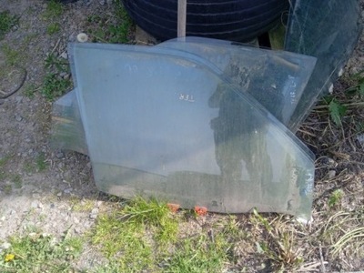 Nissan terrano ii скло двері права передня перед фото №1