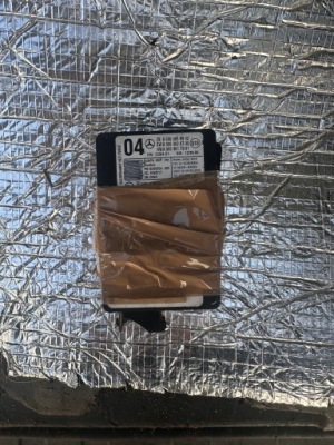 Mercedes радар датчик a0009058802 фото №1