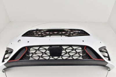 Kia proceed iii lift gt line 2023- бампер передній фото №1