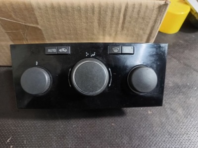 Панель кондиціонера opel astra h 13274231 фото №1
