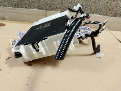 Lexus nx модуль блок керування комфорту 8922178068 фото №1