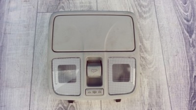 Hyundai ix35 лампа освітлення кабіни 92820-2sxxx фото №1