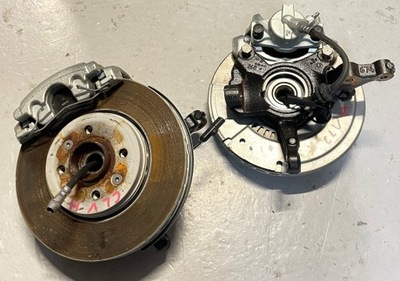 Renault clio v 1.6 e-tech гібрид права поворотний кулак ступиця перед фото №1