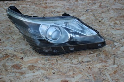 TOYOTA AVENSIS T27 RESTYLING FARO DERECHA FARO 10000-17685 12-  