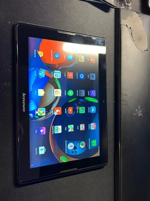 tablet LENOVO IDEATAB A10