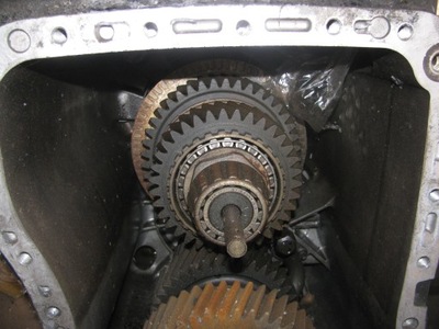 Volvo fh 13 коробка передач передач at 2412d. фото №1