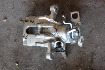 Honda civic ufo viii суппорт тормозной правый задняя фото №1