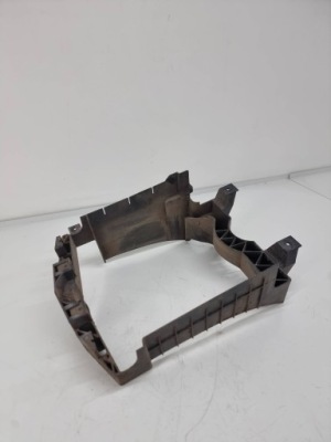 Канал воздуха land rover discovery 5 cpla9y475ad фото №1