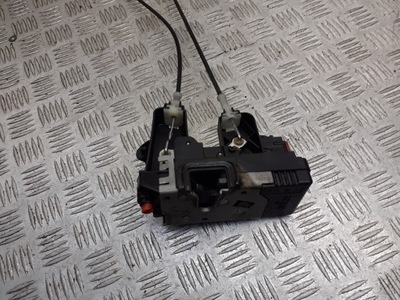 Замок двері правий задня opel vectra c 13210761qu фото №1