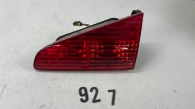 Peugeot 607 правая лампа w крышка задняя оригинал фото №1