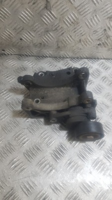 Кронштейн кронштейн генератора citroen c3 9637349380 фото №1