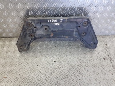 Підрамник поперечина skoda fabia 1 1.9 tdi фото №1