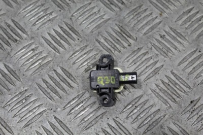 Датчик ударный левый перед infiniti q30 фото №1