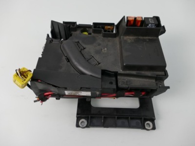 Porsche cayenne 9p 4.5 t коробка предохранителей фото №1
