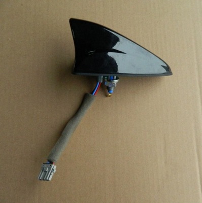 Hyundai tucson ii антенна кровельная gps фото №1