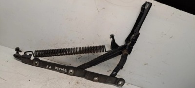 Петля крышки багажника задний правая  mercedes w220 2207500887 фото №1