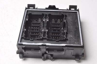 Ford fiesta mk8 1.0 коробка предохранителей 21r фото №1