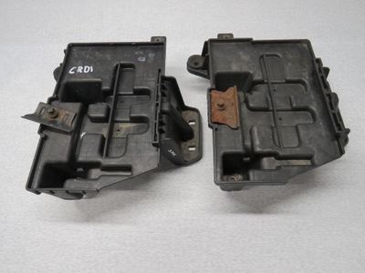 Kia sportage iii hyundai ix35 2.0 1.7 crdi основание аккумулятор фото №1