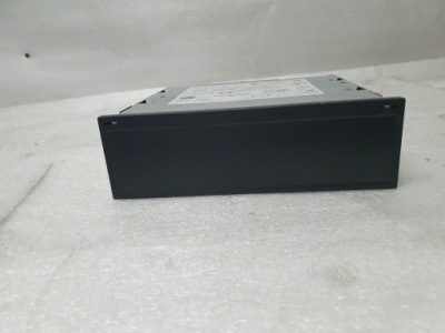 Мультимедиа считыватель skoda scala mib3 3v0035820 фото №1