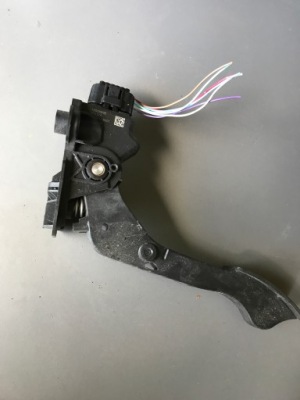 Педаль газа ускорения i-miev imiev c-zero фото №1