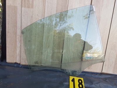 Fiat panda ii стекло боковая дверь задняя правая фото №1