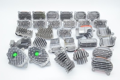 Модуль лампы левый 1305715395 8w0941773 15pin 11+2 led do a4 b9 2016-2020 фото №1