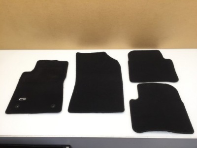 Citroen c3 iii lift килимки двірники комплект фото №1