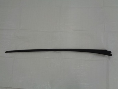 Peugeot 5008 молдинг скло ліва фото №1