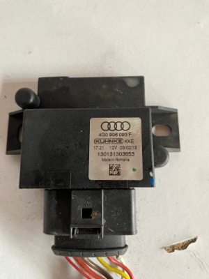 Модуль насоса топливной  4g0906093f audi a6 c7 10-15 фото №1