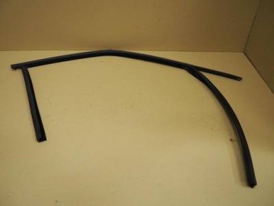 Прокладка скло двері правий перед ford s-max mk1 фото №1