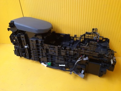 Rover sport l494 podłokietniik туннель средний фото №1