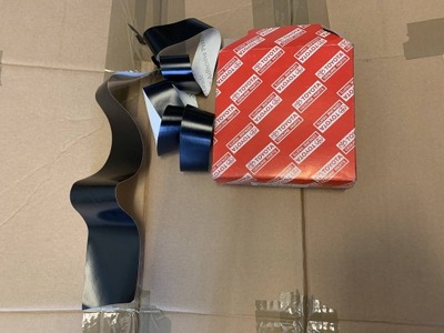 Corolla e12 02- наклейка дверь задняя левая фото №1