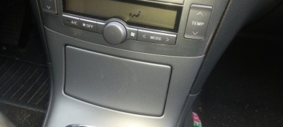 Попільничка рамка toyota avensis t25 рестайлінг  2007r фото №1